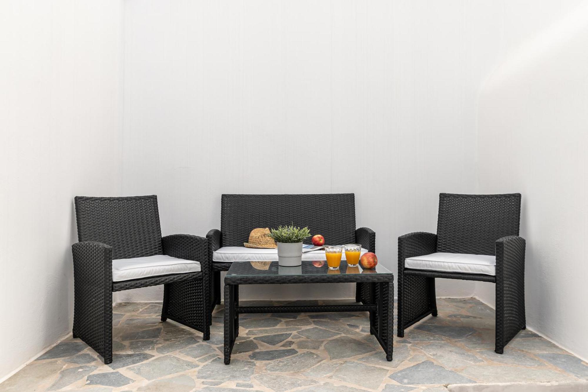 The White Stone House Apartamento Naxos City Exterior foto