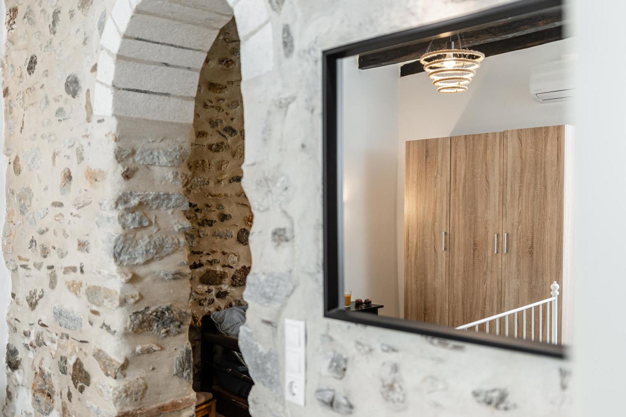 The White Stone House Apartamento Naxos City Exterior foto