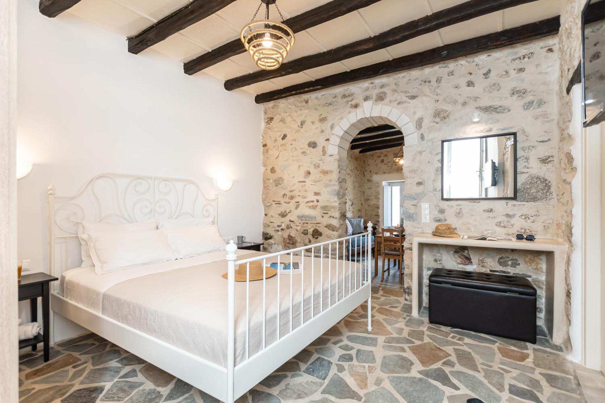 The White Stone House Apartamento Naxos City Exterior foto