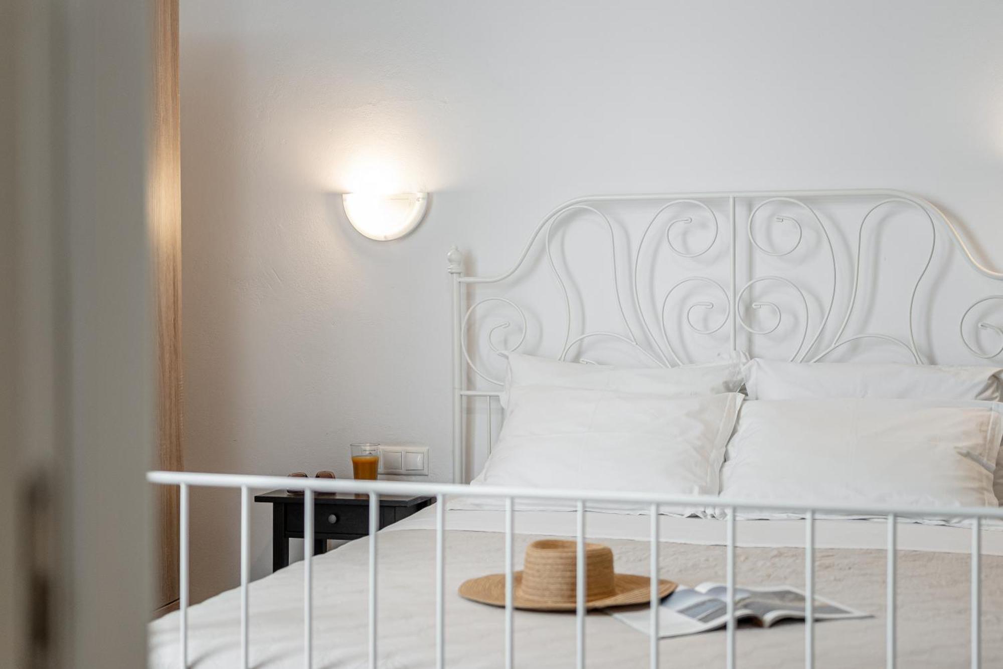 The White Stone House Apartamento Naxos City Exterior foto