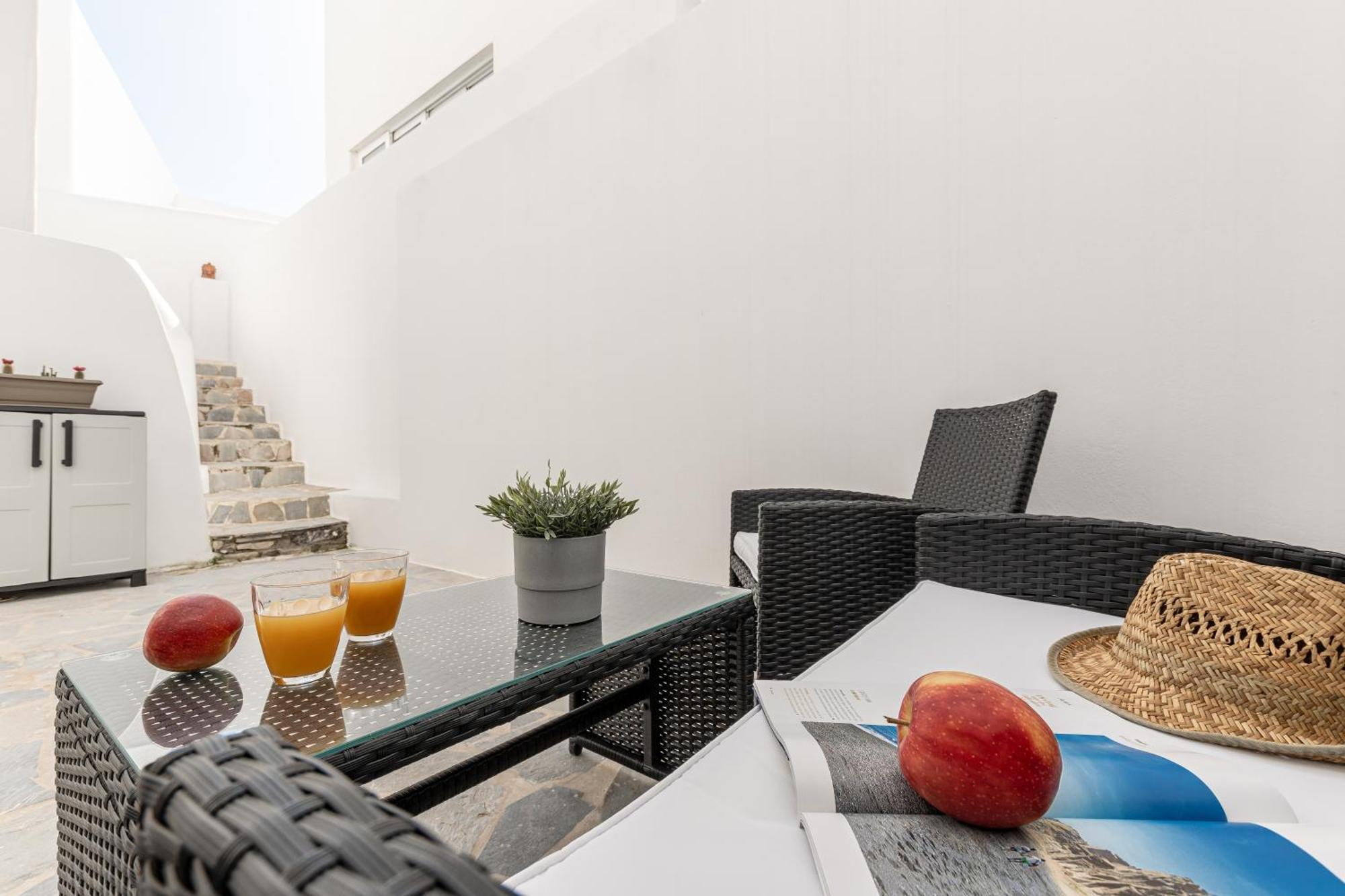 The White Stone House Apartamento Naxos City Exterior foto