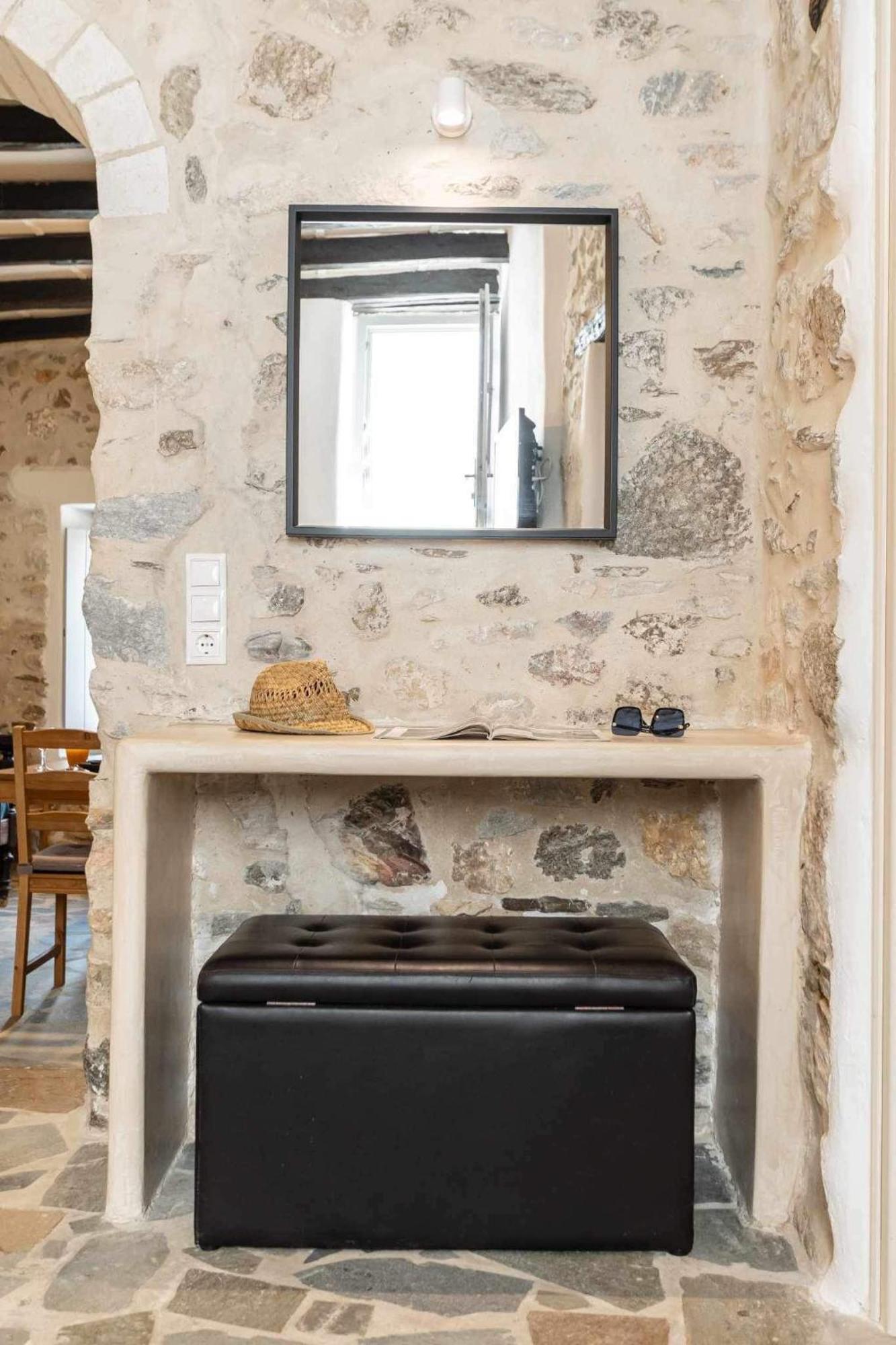 The White Stone House Apartamento Naxos City Exterior foto